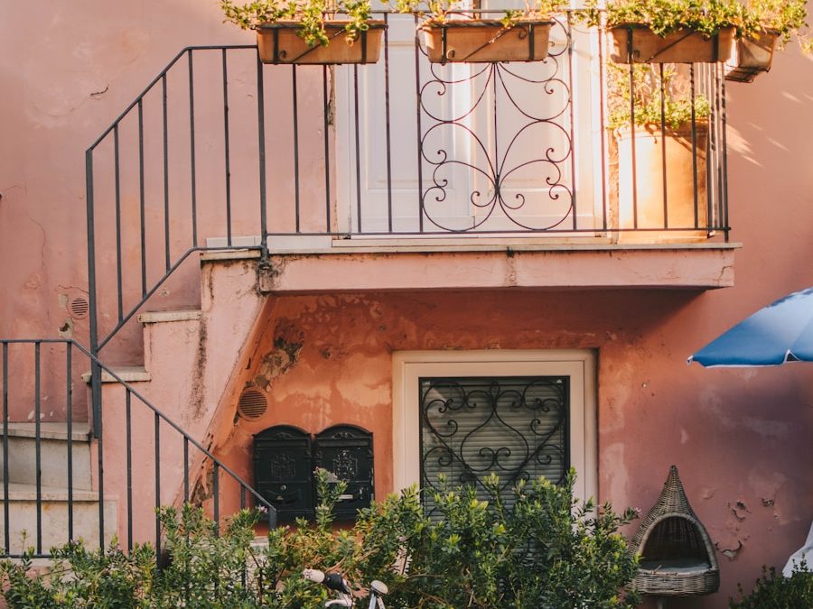 Photo "Why your neighbor pays less for insurance and how you can too"